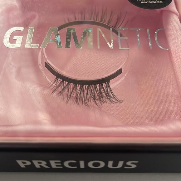 Glamnetic “Precious” (cat eye) Invisible Magnetic Half Lashes *EZ app! Last 1! - Picture 3 of 9